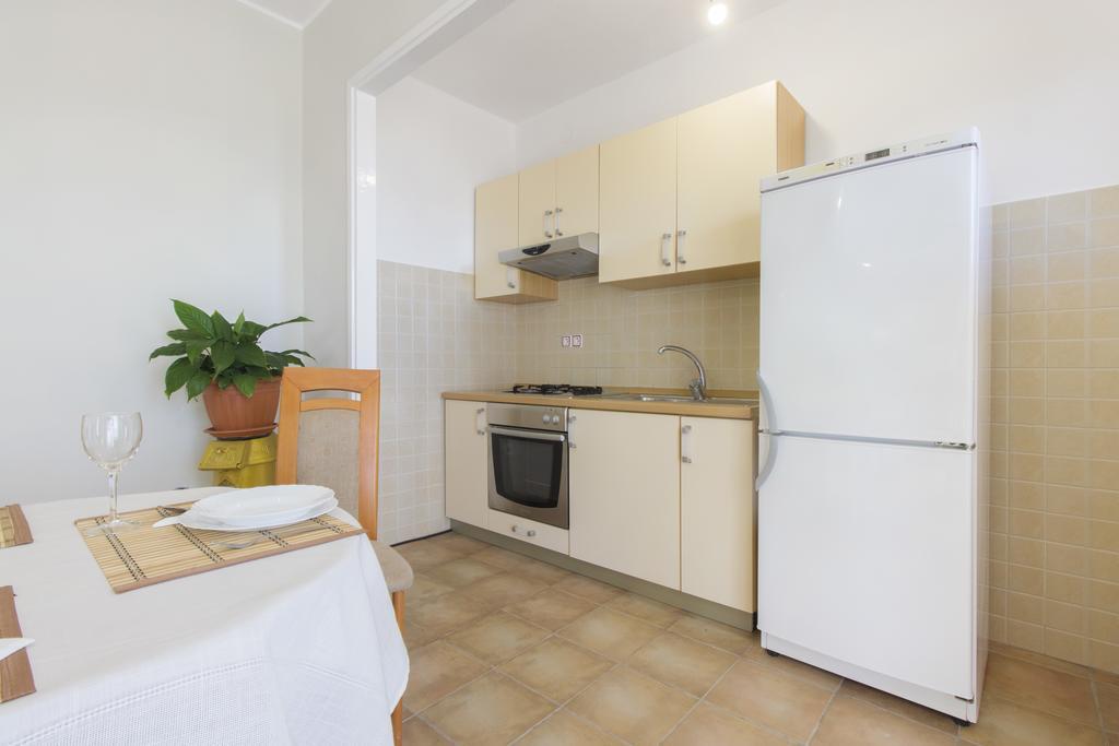 Bulat Sea View Apartments Шибеник Экстерьер фото