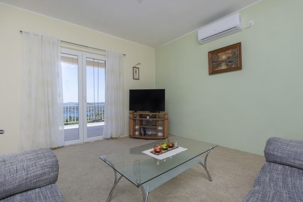 Bulat Sea View Apartments Шибеник Экстерьер фото