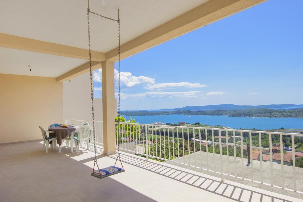 Bulat Sea View Apartments Шибеник Экстерьер фото